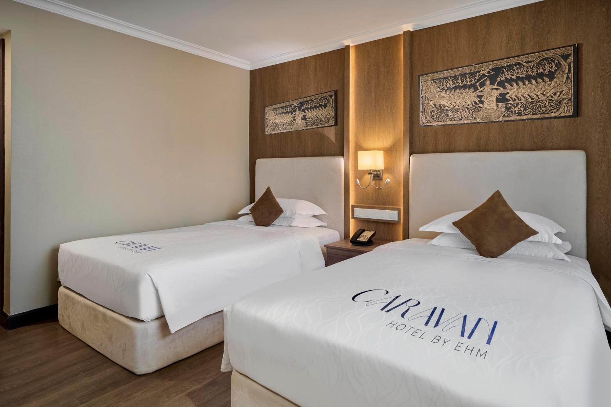 Caravan Hotel By Ehm Phnom-Penh Buitenkant foto